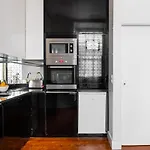 Altido Unique 1-Br Apartment In Central Chiado