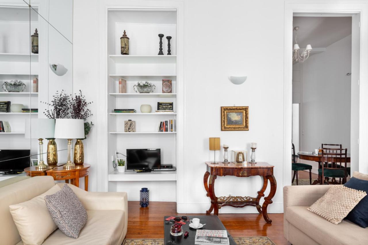 Altido Unique 1-br In Central Chiado Lisboa