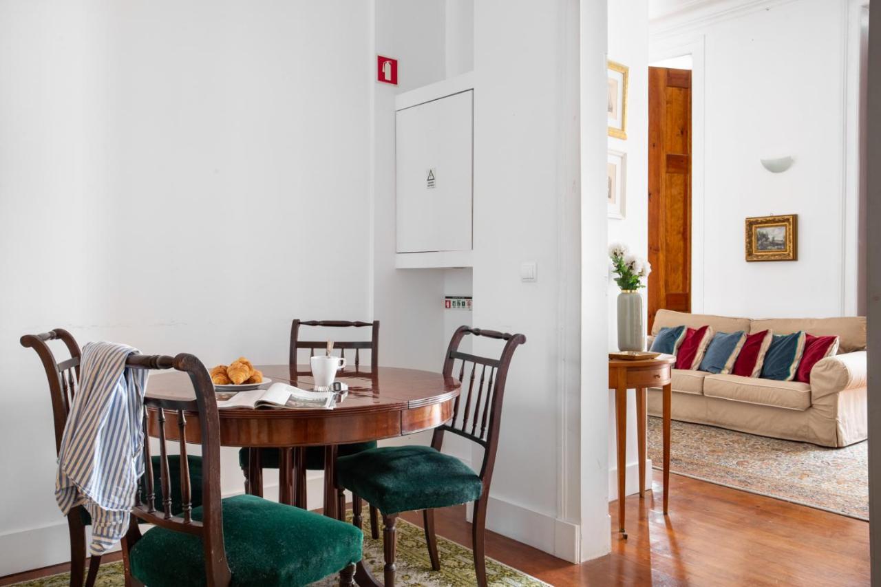 Altido Unique 1-br In Central Chiado * Lisboa